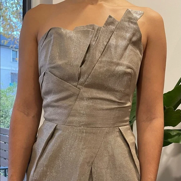 Designer strapless silver dress 👗 - Picture 6 of 8